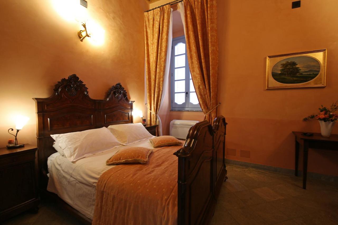 الشقق الفندقية ليتْسّينوفي  Palazzo Del Vicere المظهر الخارجي الصورة
