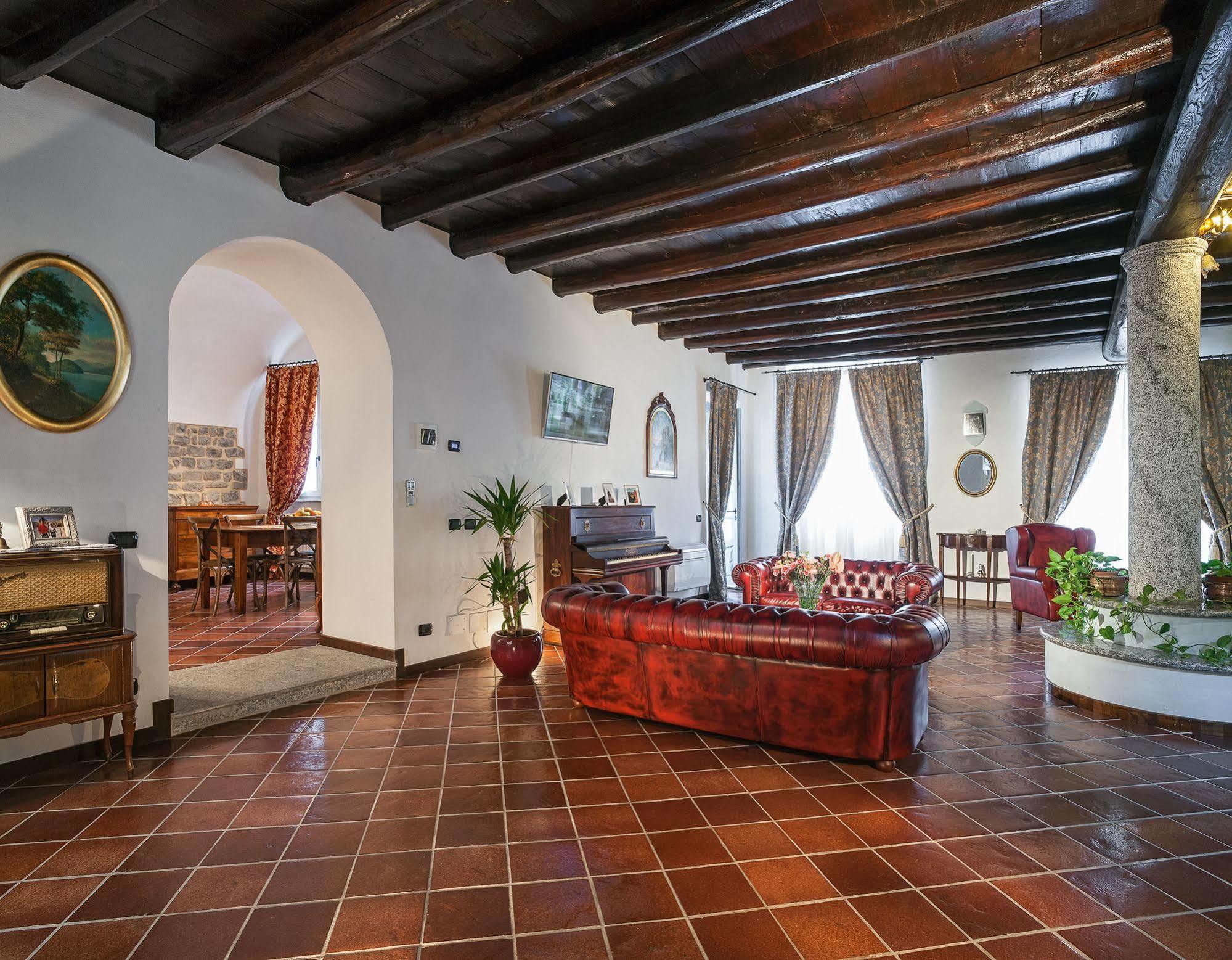 الشقق الفندقية ليتْسّينوفي  Palazzo Del Vicere المظهر الخارجي الصورة