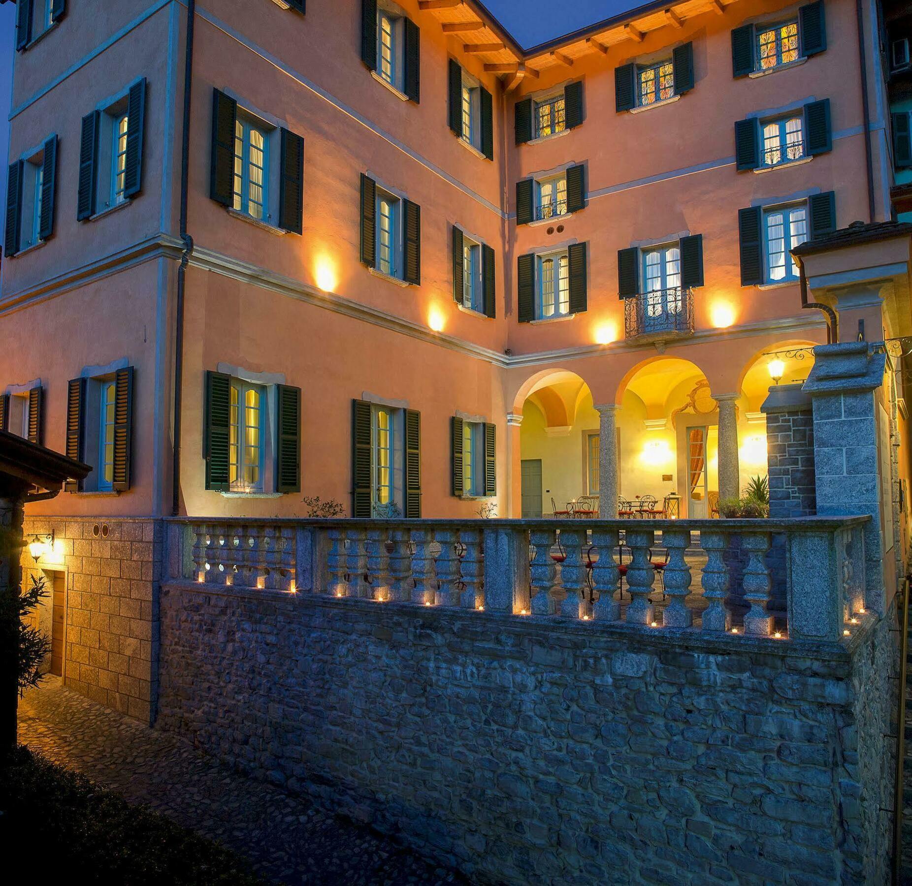 الشقق الفندقية ليتْسّينوفي  Palazzo Del Vicere المظهر الخارجي الصورة
